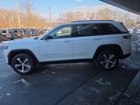 New 2026 Jeep Grand Cherokee Limited image 7