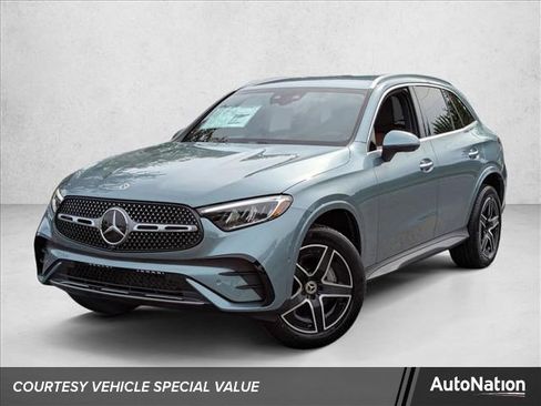 Certified 2026 Mercedes-Benz GLC 300 image 1