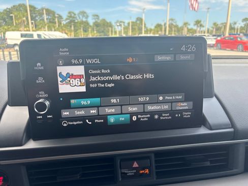 Used 2023 Honda Pilot Elite image 40