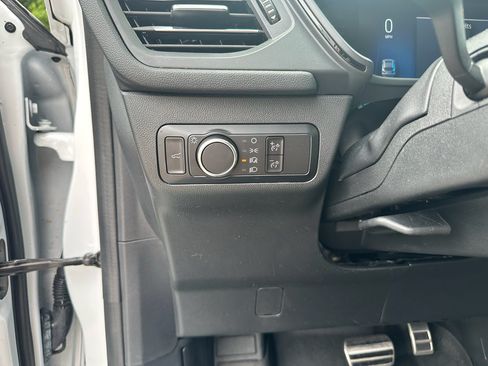 Used 2023 Ford Escape ST-Line AWD/4WD image 22