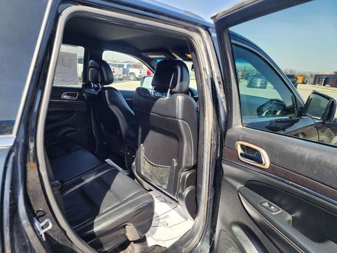 Used 2014 Jeep Grand Cherokee Limited image 13
