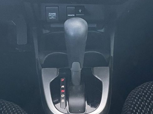 Used 2015 Honda Fit EX image 17