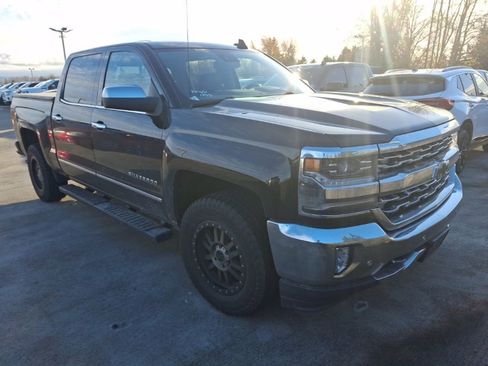 Used 2016 Chevrolet Silverado 1500 LTZ w/ LTZ Plus Package image 2