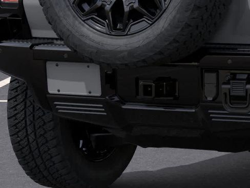 New 2026 GMC Hummer EV SUV w/ LPO, Dark Essentials Package image 14