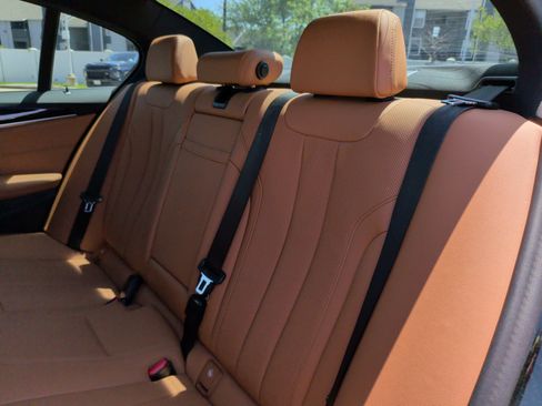 Used 2023 BMW 530i w/ Premium Package RWD image 35