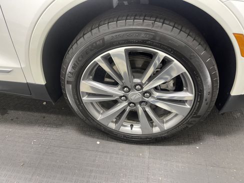 Used 2023 Cadillac XT5 Premium Luxury w/ Technology Package image 28