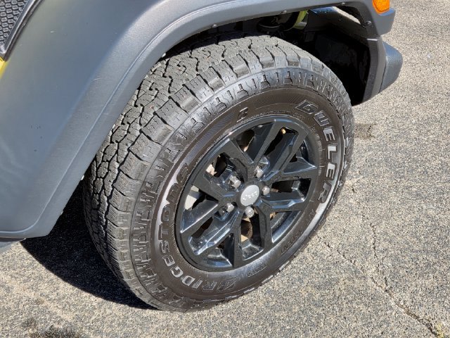 Used 2023 Jeep Wrangler Unlimited Sport AWD/4WD image 35