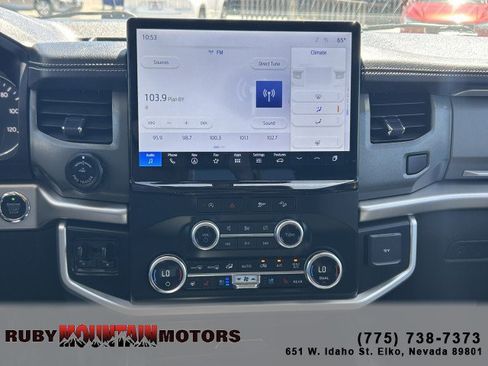 Used 2024 Ford Expedition XLT AWD/4WD image 17
