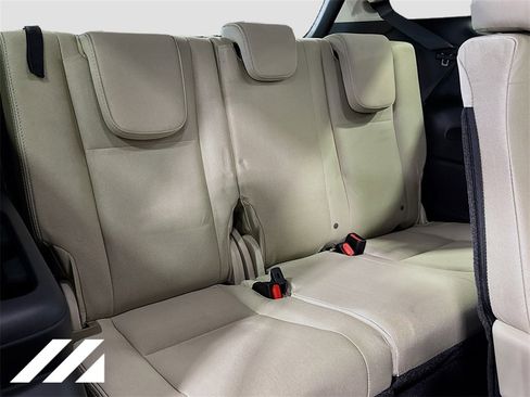 Certified 2025 Subaru Ascent Premium image 27