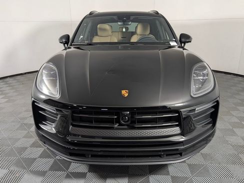 New 2026 Porsche Macan image 10