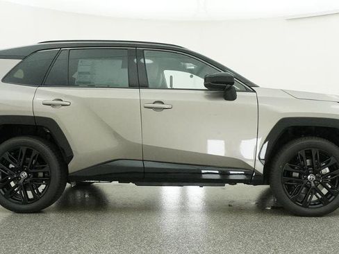 New 2026 Toyota RAV4 XSE AWD/4WD image 27