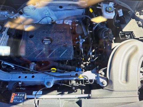 Used 2025 Chevrolet TrailBlazer LT AWD/4WD image 6