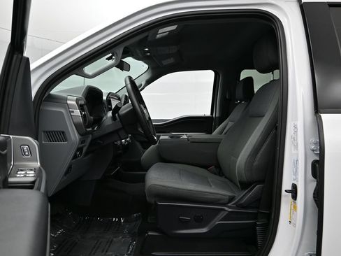 Used 2025 Ford F150 XLT w/ Equipment Group 301A Standard AWD/4WD image 14