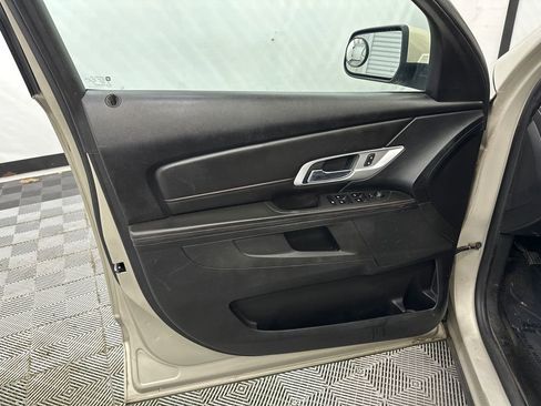 Used 2015 GMC Terrain SLE FWD image 9