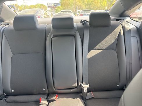 Used 2025 Honda Civic Sport image 10