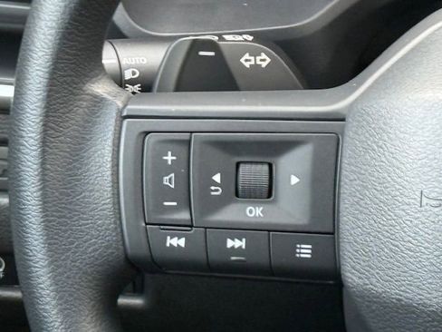 New 2026 Nissan Rogue S image 24