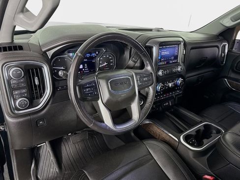 Used 2020 GMC Sierra 2500 Denali w/ Denali Ultimate Package image 9