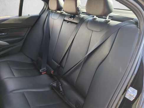 Used 2016 BMW 328i Sedan RWD image 18