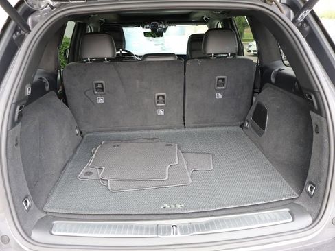 Used 2022 Jeep Grand Cherokee Summit AWD/4WD image 12