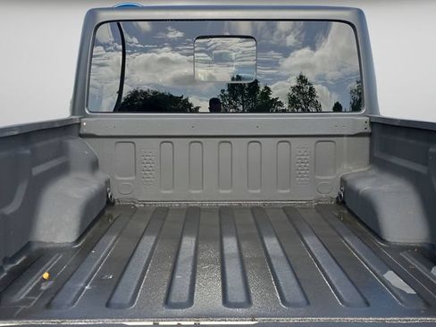Used 2020 Jeep Gladiator Sport AWD/4WD image 13