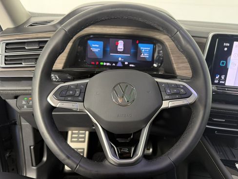 Used 2026 Volkswagen Atlas SEL Premium R-Line AWD/4WD image 22