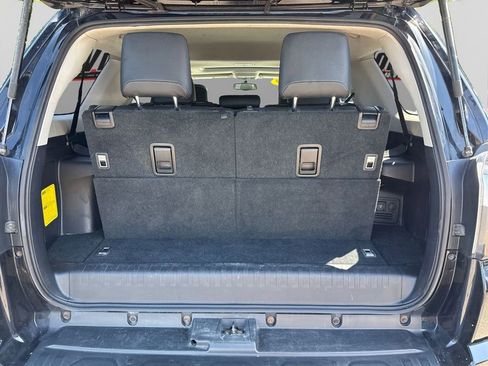 Used 2019 Toyota 4Runner SR5 Premium image 11