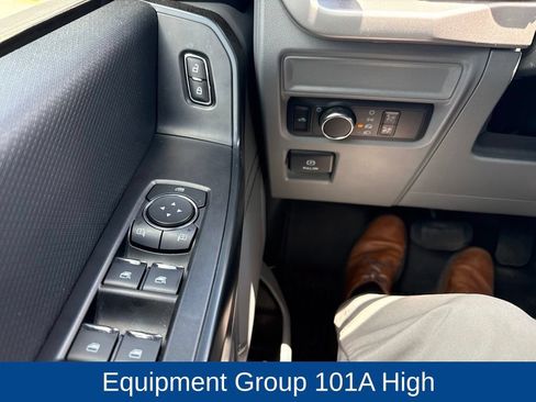 Used 2022 Ford F150 XL w/ Equipment Group 101A High RWD image 11