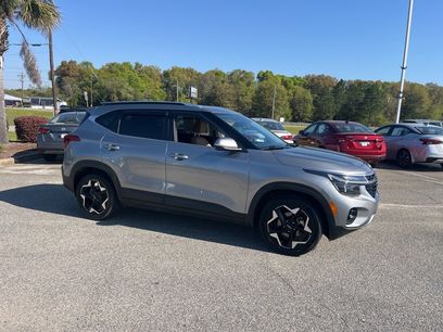 Used 2024 Kia Seltos EX