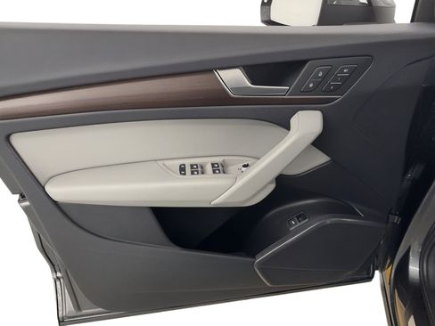 Used 2022 Audi Q5 2.0T Premium image 14