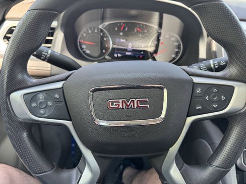 Used 2023 GMC Acadia SLE w/ Driver Convenience Package AWD/4WD image 12