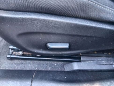 Used 2016 Chevrolet Cruze LT image 18