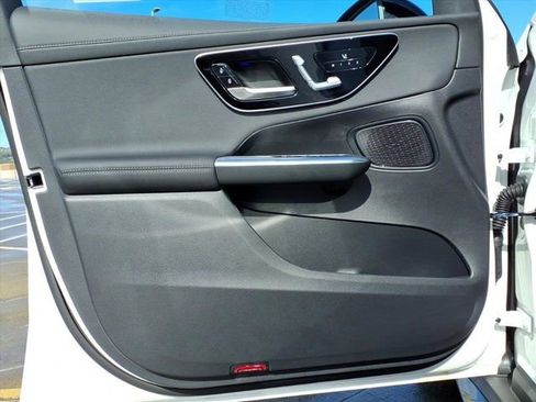 New 2026 Mercedes-Benz GLC 43 AMG 4MATIC image 12