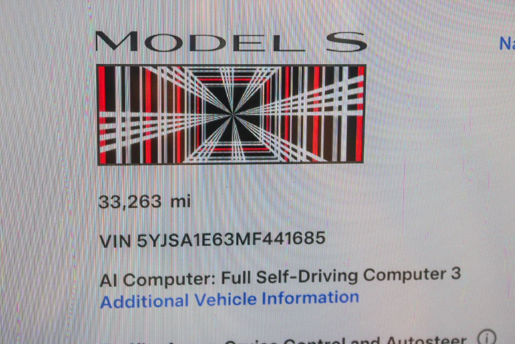 Used 2021 Tesla Model S Plaid AWD/4WD image 27