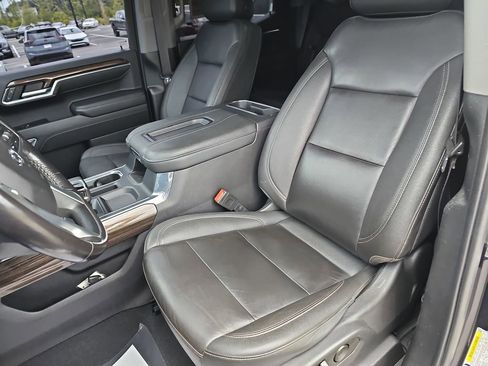 Used 2022 Chevrolet Silverado 1500 LT Trail Boss w/ LT Trail Boss Premium Package AWD/4WD image 20