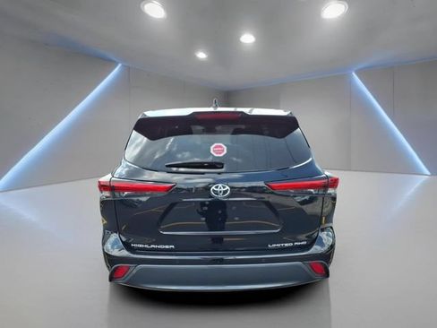Used 2023 Toyota Highlander Limited AWD/4WD image 27