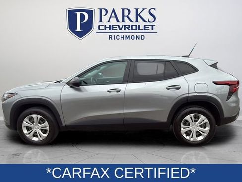Certified 2024 Chevrolet Trax LS w/ Driver Confidence Package image 5