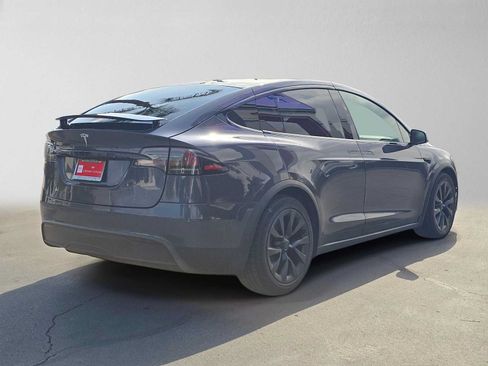 Used 2022 Tesla Model X AWD/4WD image 3