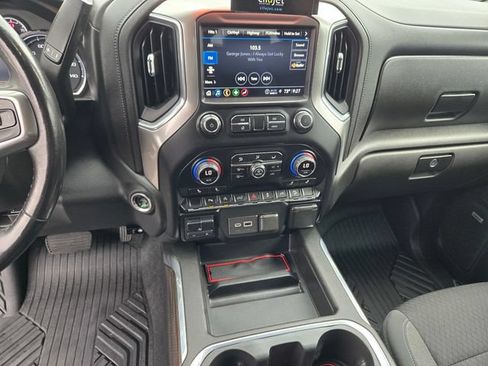 Used 2021 Chevrolet Silverado 1500 LT Trail Boss w/ Convenience Package II AWD/4WD image 17