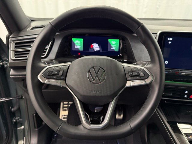 Used 2026 Volkswagen Atlas Cross Sport SEL R-Line AWD/4WD image 13