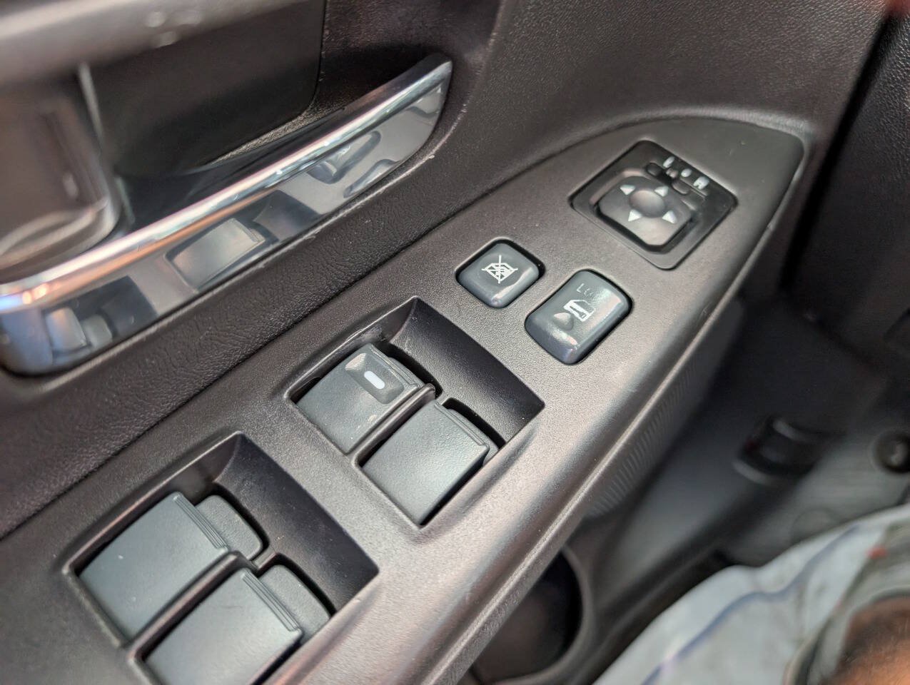 Used 2013 Mitsubishi Outlander Sport LE AWD/4WD image 18