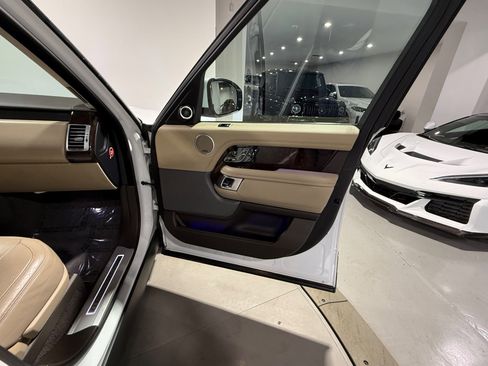 Used 2018 Land Rover Range Rover Long Wheelbase Supercharged image 50