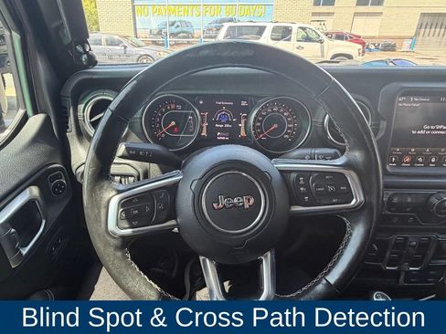 Used 2020 Jeep Gladiator Overland AWD/4WD image 19