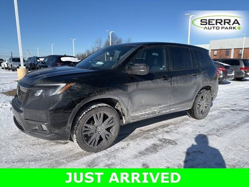 Used 2020 Honda Passport Sport image 1