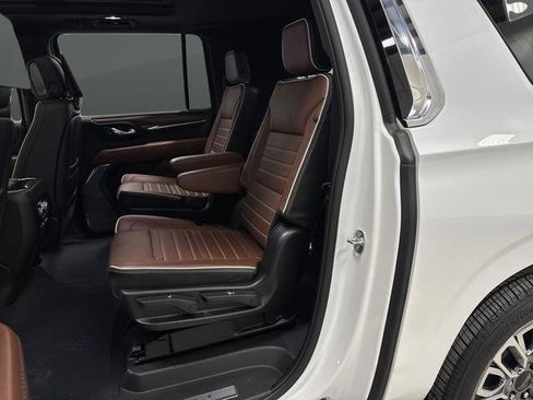 Used 2024 GMC Yukon XL Denali Ultimate image 33