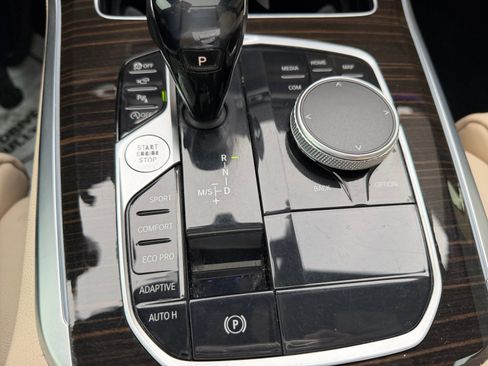 Used 2020 BMW X5 sDrive40i w/ Premium Package image 31