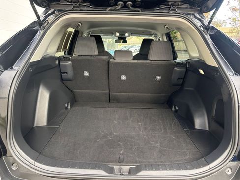 Used 2025 Toyota RAV4 LE image 31