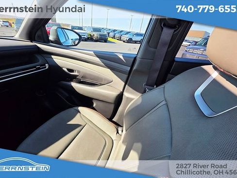 Used 2025 Hyundai Santa Cruz Limited image 11