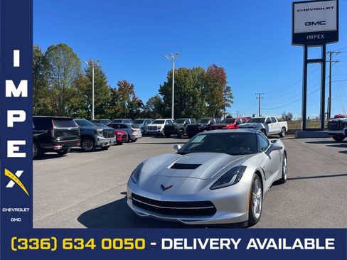 Used 2017 Chevrolet Corvette Stingray Coupe w/ 1LT image 1