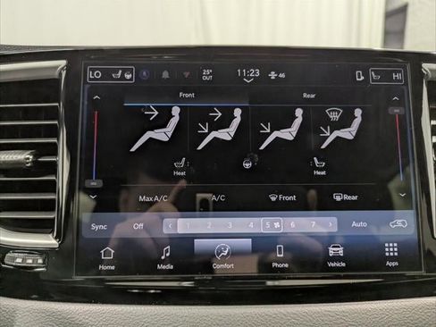 New 2026 Chrysler Voyager LX image 51