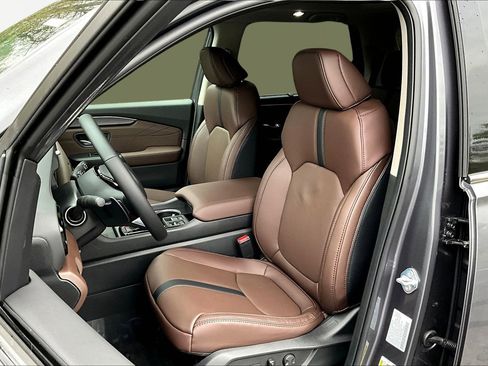 New 2026 Honda Pilot Touring image 17